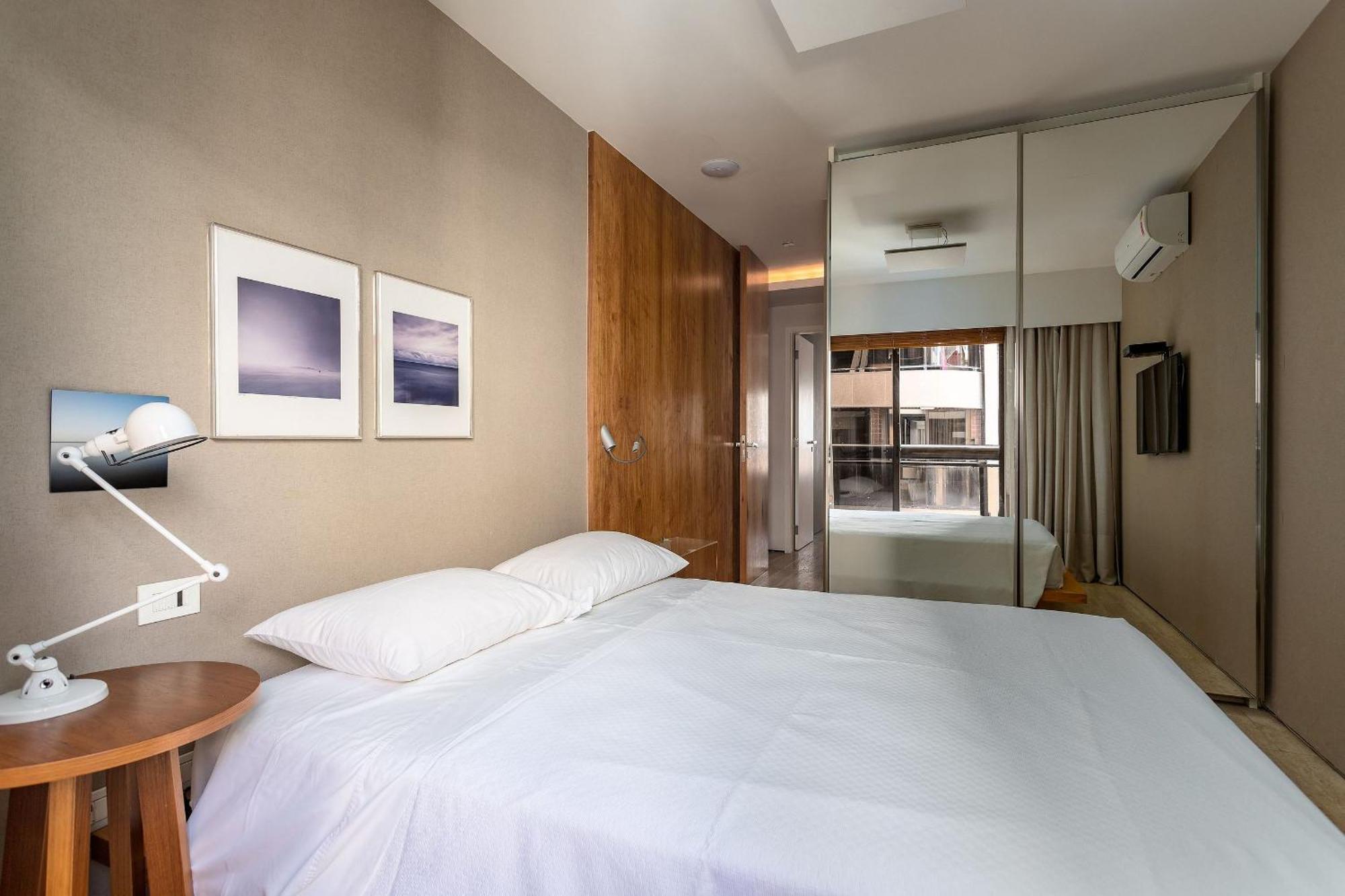 Apartamento Moderno em Prédio à Beira-mar na Praia de Ipanema Rio de Janeiro Esterno foto